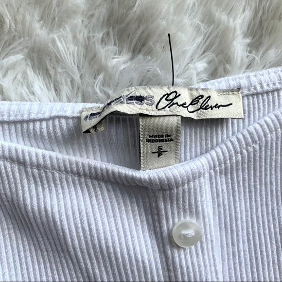 ❌SOLD❌ Express One Eleven Puff Sleeve Top Sz S - Picture 6 of 6